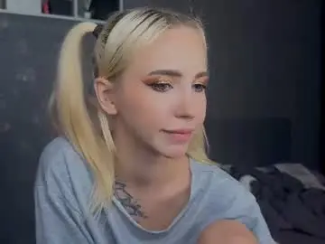 Chaturbate Best live sex cam show of sabrinkaa
