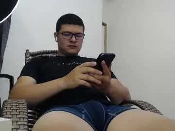 Chaturbate Adult Video Chat of david_smit_
