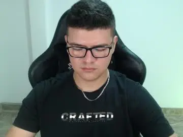 Chaturbate Free Porn Cam of david_smit_