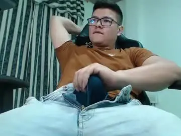 Chaturbate Nude Webcam of david_smit_