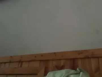 Chaturbate Live Sex Cam of bennymn
