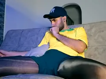 Chaturbate Free Porn Cam of justdavid_