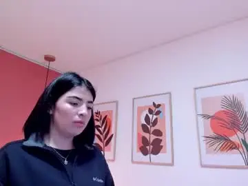 Chaturbate Live Sex Cam of zamira_taylor
