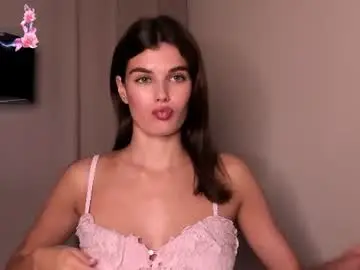 Chaturbate Free Live Porn of flora_picks