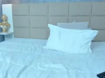 Chaturbate Live Sex Cam of hecate1_