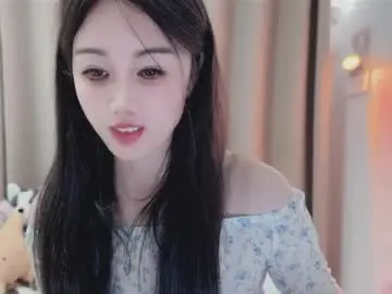 Chaturbate Nude Webcam of yuner0715