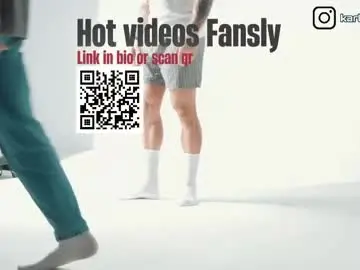 Chaturbate Live Sex Cam of karlos_murphy