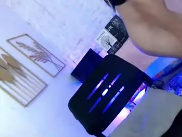 Chaturbate Live Porn of fuckingdoll69xx