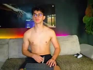 Chaturbate Private Sex Chat of maisonbastian