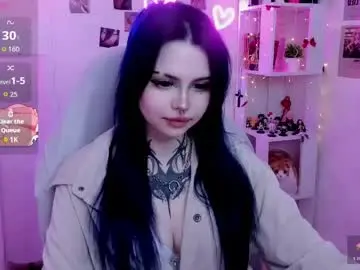 Chaturbate Live Sex Cam of morana_batt