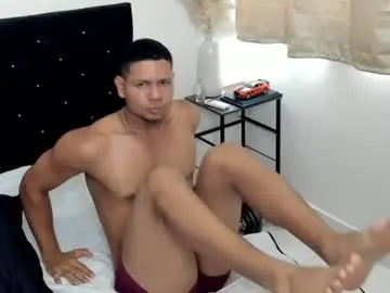 Chaturbate Live Porn of sky_1628