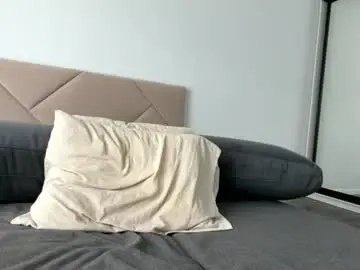 Chaturbate Live Sex Cam of kiwigray