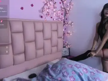 Chaturbate Best live sex cam show of emma_cg