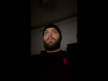 Chaturbate Live Sex Cam of killerbeexxx