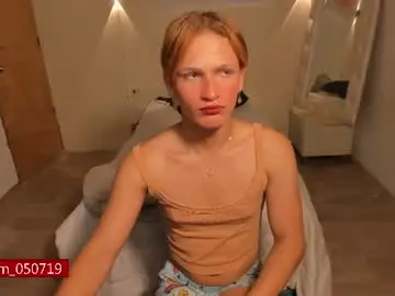 Chaturbate Watch Live Sex Cams of g_obedient_boy