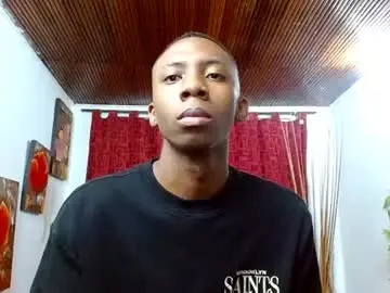 Chaturbate Watch Live Sex Cams of miilo18