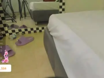 Chaturbate Live Porn of vain_sexualxx