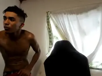 Chaturbate Live Porn of alienbigcock_01