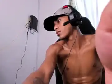 Chaturbate Sex Cam of alienbigcock_01