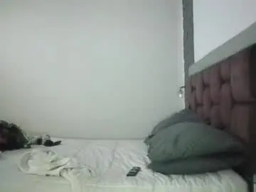 Chaturbate Live Sex Cam of brittanylove1508