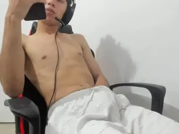 Chaturbate Watch Live Sex Cams of maplozox