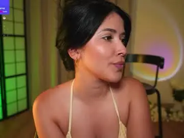 Chaturbate Free Live Porn of anniehillofficial_