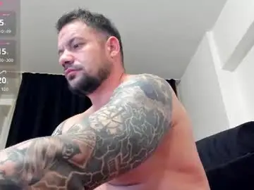 Chaturbate Watch Live Sex Cams of mikebigboy31