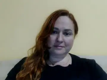 Chaturbate Live Sex Cam of zara_red