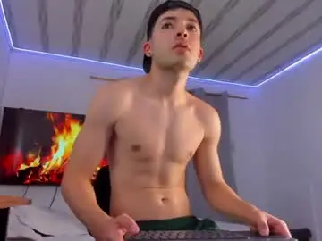 Chaturbate Nude Webcam of benji_andrew