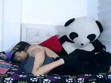 Chaturbate Nude Webcam of luna_and_logan_hot