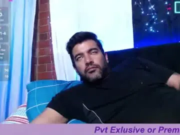 Chaturbate Live Sex Cam of natha_n_andy_anki
