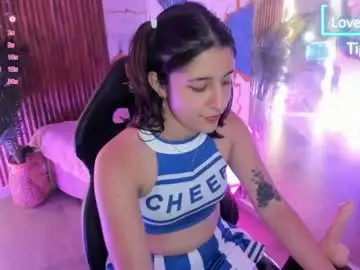 Chaturbate Live Porn of zyra_tay