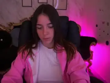 Chaturbate Sex Cam of babe_dollie