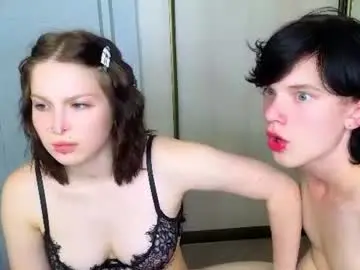 Chaturbate Live Sex Cam of kai__kitty