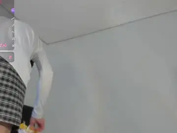 Chaturbate Live Sex Cam of liam_055