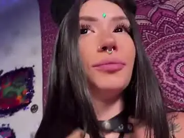 Chaturbate Sex Cam of masterr_and_kittyy