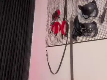 Chaturbate Live Sex of issafoxx