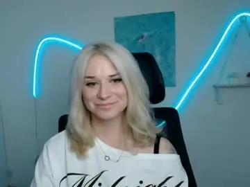 Chaturbate Free Porn Cam of moonsusanna