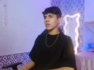 Chaturbate Free Live Porn of damian_tay