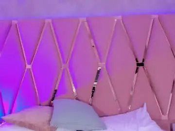 Chaturbate Live Porn of isa_blue1
