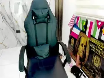 Chaturbate Best Webcam of queen_findom1