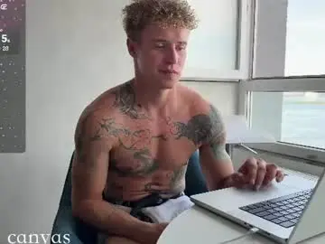 Chaturbate Best live sex cam show of andre_canvas