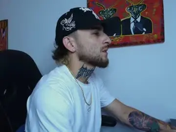 Chaturbate Adult Webcams of drako_lives_show
