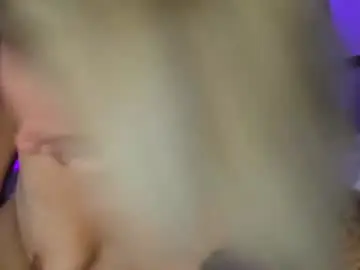 Chaturbate Live Sex of yogimilflover