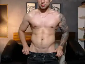 Chaturbate Adult Webcams of mike_montoya