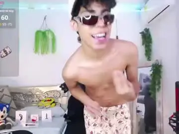 Chaturbate Live Sex Cam of armondx_parkr