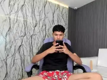 Chaturbate Free Porn Cam of davexxx_