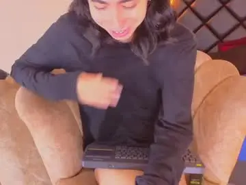 Chaturbate Watch Live Sex Cams of ryo_fem