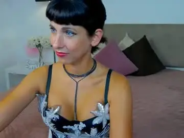 Chaturbate Nude Webcam of heidieraven