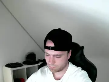 Chaturbate Live Sex Cam of j_german783377